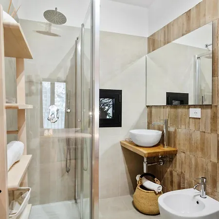 Flaviart منزل للإقامة *